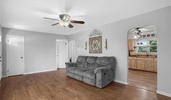 296 S First St, Austin, IN 47102
