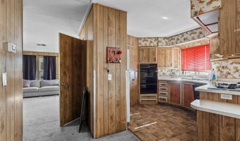 18371 View Point Dr, Anderson, CA 96007