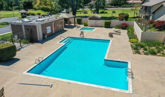 4121 Oak Island Ln, Fallbrook, CA 92028