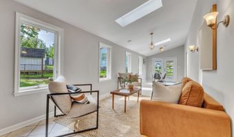 7540 PARK Ln, Annandale, VA 22003