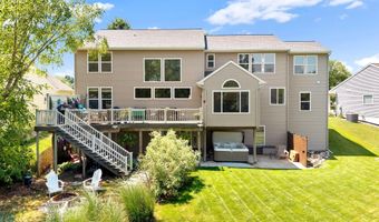 974 Dogwood Meadows Dr SE, Ada, MI 49301