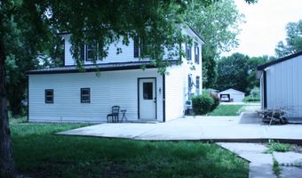 1621 10th St, Aurora, NE 68818