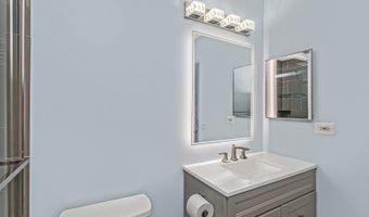 2129 W Concord Ln, Addison, IL 60101