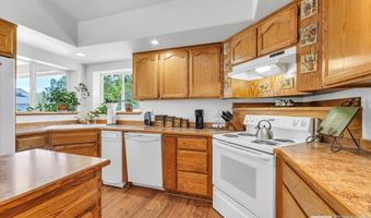 2875 Waegle Way, Fernley, NV 89408