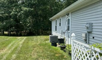 19 Dogwood Dr, Barnegat, NJ 08005