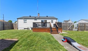 141 Woodward Ave, East Providence, RI 02914