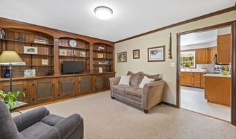 111 Lebanon Rd, Bethany, CT 06524