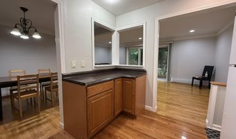 1253 Island Dr 102, Ann Arbor, MI 48105