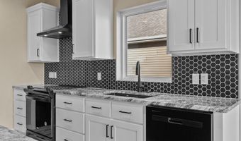 5358 PENNSYLVANIA Ave, Appleton, WI 54914