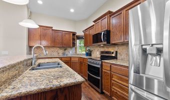 16711 Thompson Rd, Brookings, OR 97415