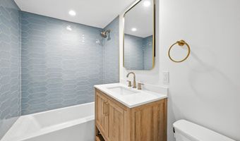 11 Budd Dr, Bethel, CT 06801