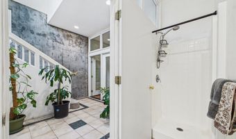 448 Tanglewood Rd, Arcata, CA 95521