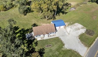 3410 W Wolf Lake Rd, Albion, IN 46701