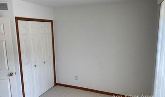 3144 Dunwoodie Rd, Ann Arbor, MI 48105