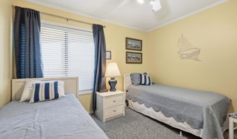 1904 E Fort Macon Rd 252, Atlantic Beach, NC 28512