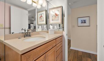 403 N EDGEWATER HOUSE Rd 403N, Bethany Beach, DE 19930