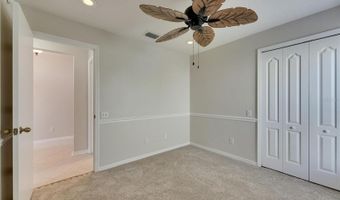 318 LOOKOUT Dr, Apollo Beach, FL 33572