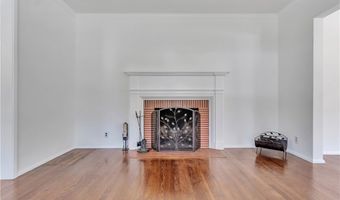 1124 S Hidalgo Ave, Alhambra, CA 91801
