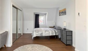 89 Narrow Ln, Charlestown, RI 02813