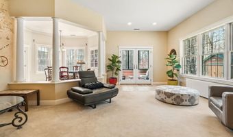 1026 Essex St, Bangor, ME 04401