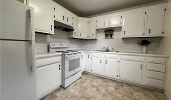 1423 Hickory St, Atchison, KS 66002