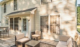 45 Pocono Ln 4, Danbury, CT 06810