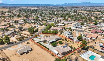 19420 Red Feather Rd, Apple Valley, CA 92307