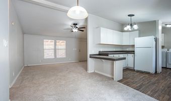 19725 E SQUAW VALLEY Dr, Black Canyon City, AZ 85324