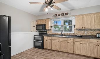 296 S First St, Austin, IN 47102