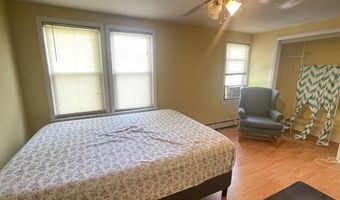 11 Sunnyside Ave, Albany, NY 12205