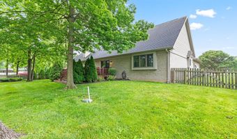 6980 White Oak Dr, Avon, IN 46123
