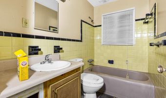 449 Hamilton E Holmes Dr NW, Atlanta, GA 30318