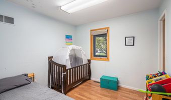 1105 Grove St, Baldwin City, KS 66006