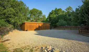 45 Old State Highway 3, Arroyo Hondo, NM 87513