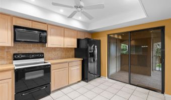 1055 KENSINGTON PARK Dr 613, Altamonte Springs, FL 32714