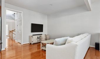 25241 DESTINATION Sq, Aldie, VA 20105