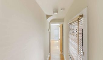 827 N HOWARD St, Baltimore, MD 21201