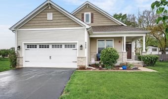777 W Fairway Dr, Addison, IL 60101