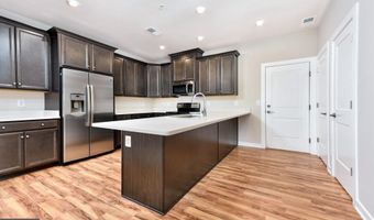 43740 TRANSIT Sq, Ashburn, VA 20147