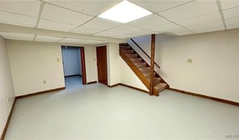 549 Burroughs Dr, Amherst, NY 14226