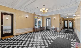 122 W 39TH St A4, Bayonne, NJ 07302