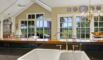 46 Gull Point Rd, Hilton Head Island, SC 29928