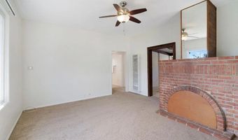 2924 Helix St, Spring Valley, CA 91977