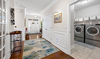 81 Fieldstone Ln 81, Beacon Falls, CT 06403