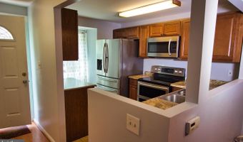 5901 SAINT GILES Way, Alexandria, VA 22315