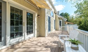 5812 HICKORY HOLLOW Ln, Doylestown, PA 18902