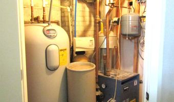 9 Ridge Rd, Atlantic, IA 50022