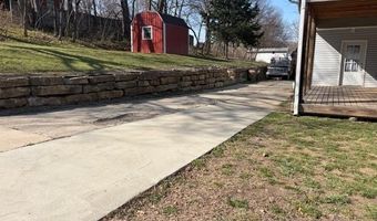 401 N 9th St, Atchison, KS 66002