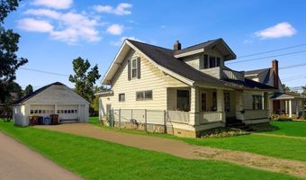 415 Elwell St, Alma, MI 48801