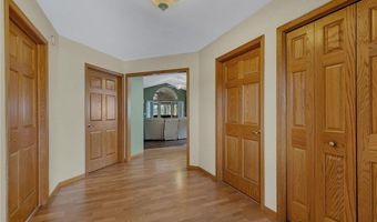1260 Cypress Dr W, Annandale, MN 55302